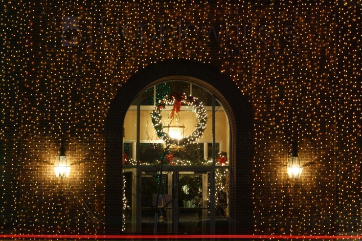 December 10.- A M&aacute;sodik Vas&aacute;rnap